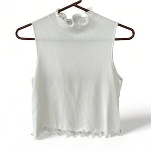 Zara White Sleeveless Top with Scalloped Trims Size Small